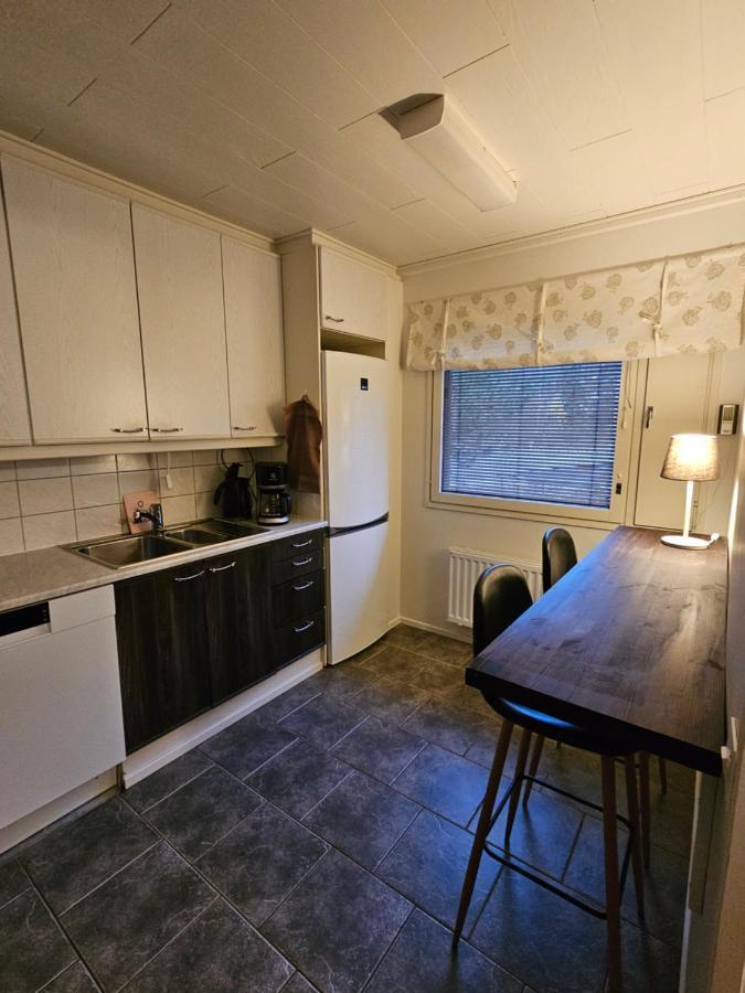 Make Yourself At Apartment *